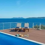 Seafront Karavi With Private Sea Access - Iris Lefkada Syvota