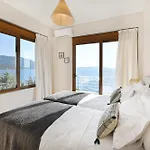 Villa Seafront Karavi With Private Sea Access - Iris Lefkada Syvota