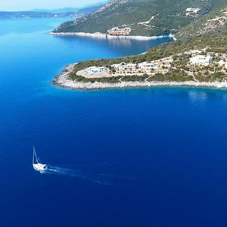 Seafront Karavi With Private Sea Access - Iris Lefkada Syvota