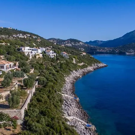 别墅 Seafront Karavi With Private Sea Access - Iris Lefkada 塞沃塔