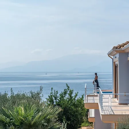 Seafront Karavi With Private Sea Access - Iris Lefkada Villa Syvota