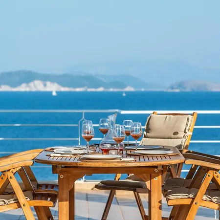 Willa Iris Lefkada - Karavi With Private Sea Access Sivota