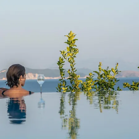 Seafront Karavi With Private Sea Access - Iris Lefkada Syvota