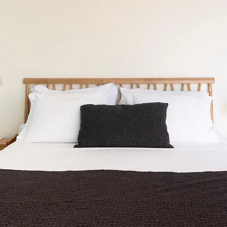 Seafront Karavi With Private Sea Access - Iris Lefkada Villa