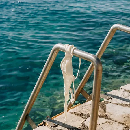 别墅 Seafront Karavi With Private Sea Access - Iris Lefkada 塞沃塔