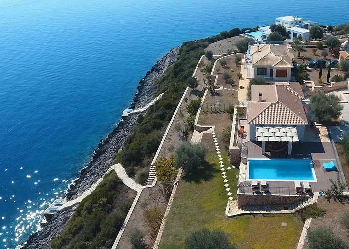 Iris Lefkada - Karavi With Private Sea Access Villa