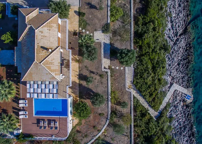 Villa Iris Lefkada - Karavi With Private Sea Access