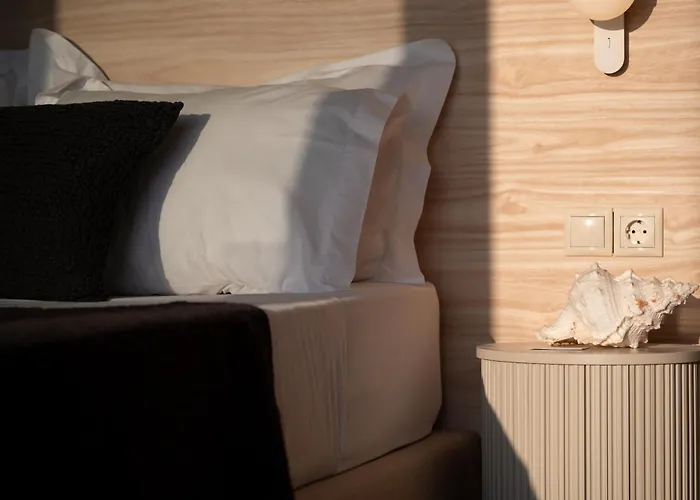 ヴィラ Seafront Karavi With Private Sea Access - Iris Lefkada