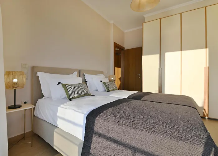 ヴィラ Seafront Karavi With Private Sea Access - Iris Lefkada シヴォタ